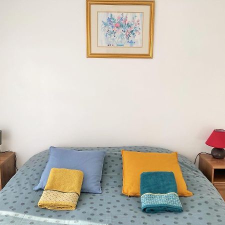 Asteria Villa Уистреам Екстериор снимка